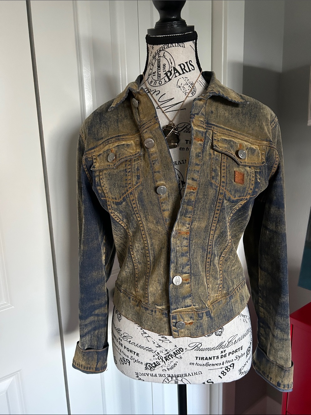 Vintage Women's Blue Denim Jacket with Gold Fade